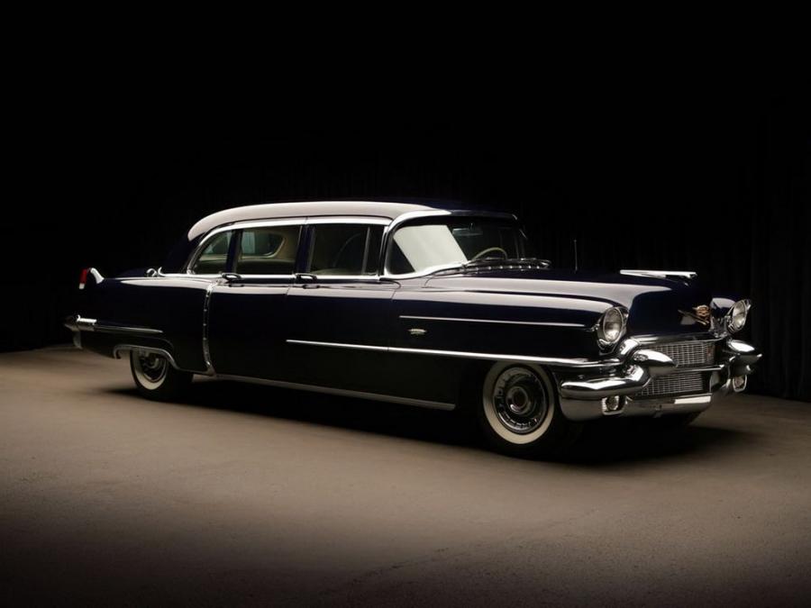  Cadillac Series 75 Fleetwood Limousine 1956 года  (фото 1 из 11)
